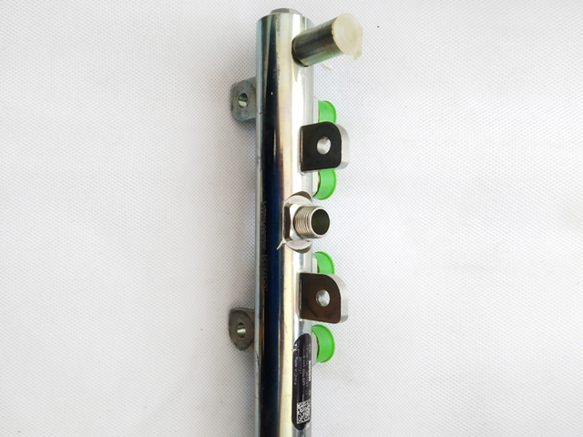 Fuel Manifold 3977727 Fits For Cummins ISDe-4 Engine