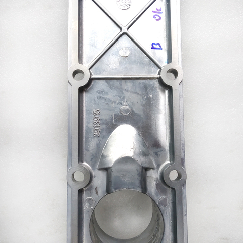 Intake Manifold Cover 3913915 for 6BT Engines