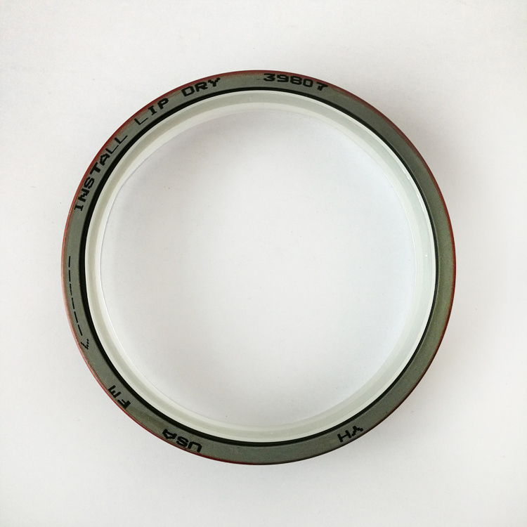 Crankshaft Oil Seal 211253 for Cummins NT855 Engine