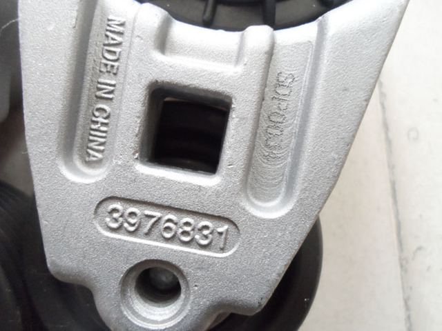 Belt Tensioner 3936213 for Cummins 6CT Engine