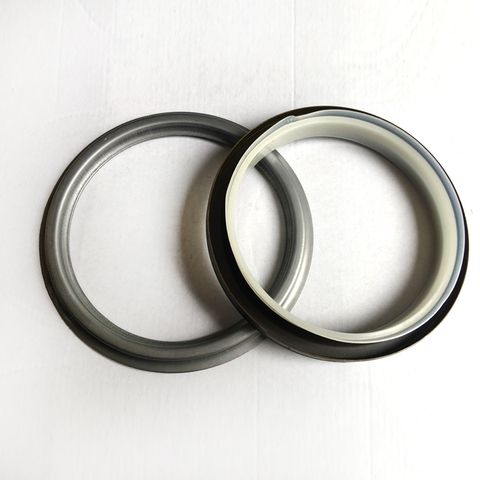 Crankshaft Rear Oil Seal 3970548 for Cummins Engine