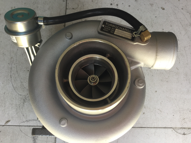Turbocharger 6742-01-5000 for Cummins HX40W Engine