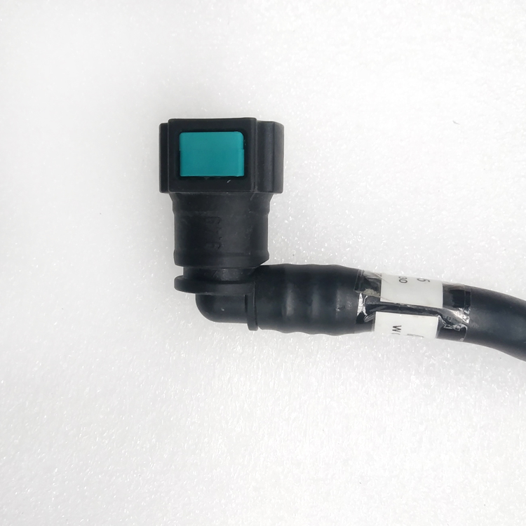 Compressor Water Outlet Tube 5283005 for ISF2.8 Engines