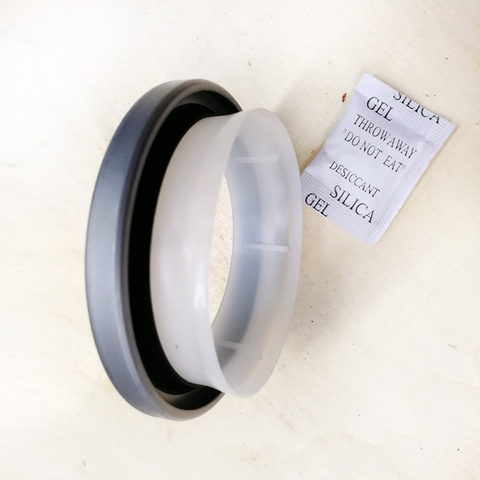 Crankshaft Front Oil Seal 3900709 for Cummins Engine 