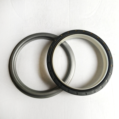Crankshaft Rear Oil Seal 3970548 for Cummins Engine