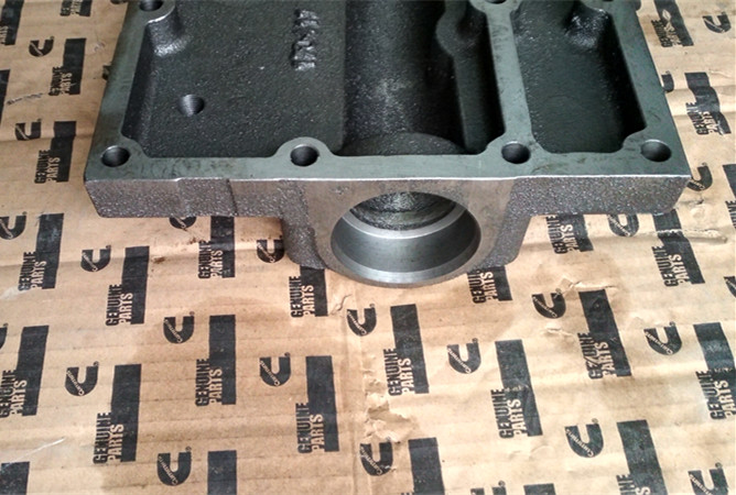 Lub Oil Cooler Cover 3090241 For K19 Engine