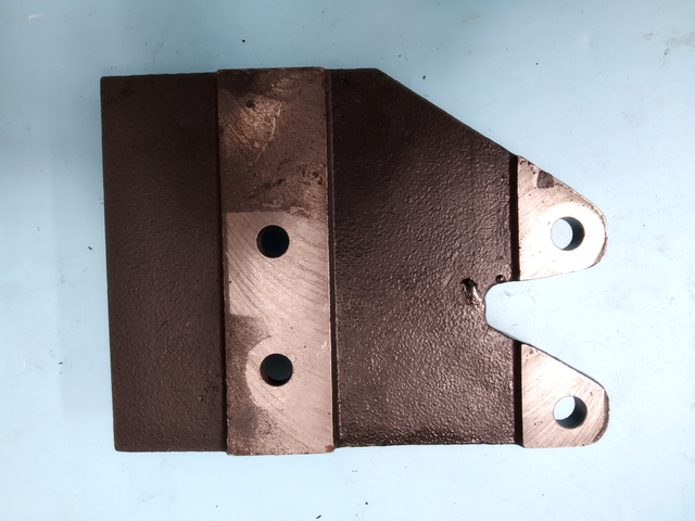 Freon Compressor Bracket 4938841 for Cummins Engine