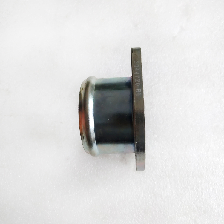Connector Water Inlet 3944720 for 6CT Diesel Engines